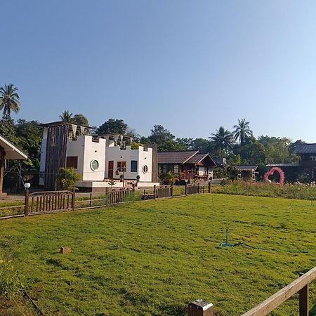 ม่วนใจ๋ปันสุข โฮมสเตย์แอนคาเฟ่ Muanjai Punsuk Homestay And Cafe Chom Thong Eksteriør billede