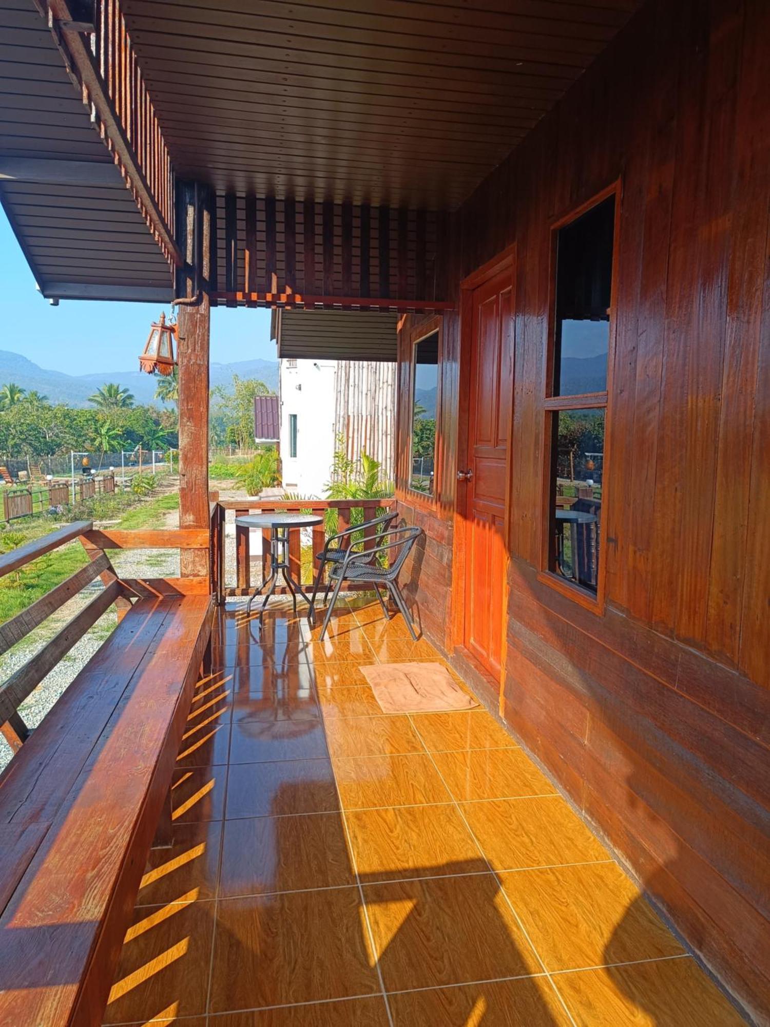 ม่วนใจ๋ปันสุข โฮมสเตย์แอนคาเฟ่ Muanjai Punsuk Homestay And Cafe Chom Thong Eksteriør billede