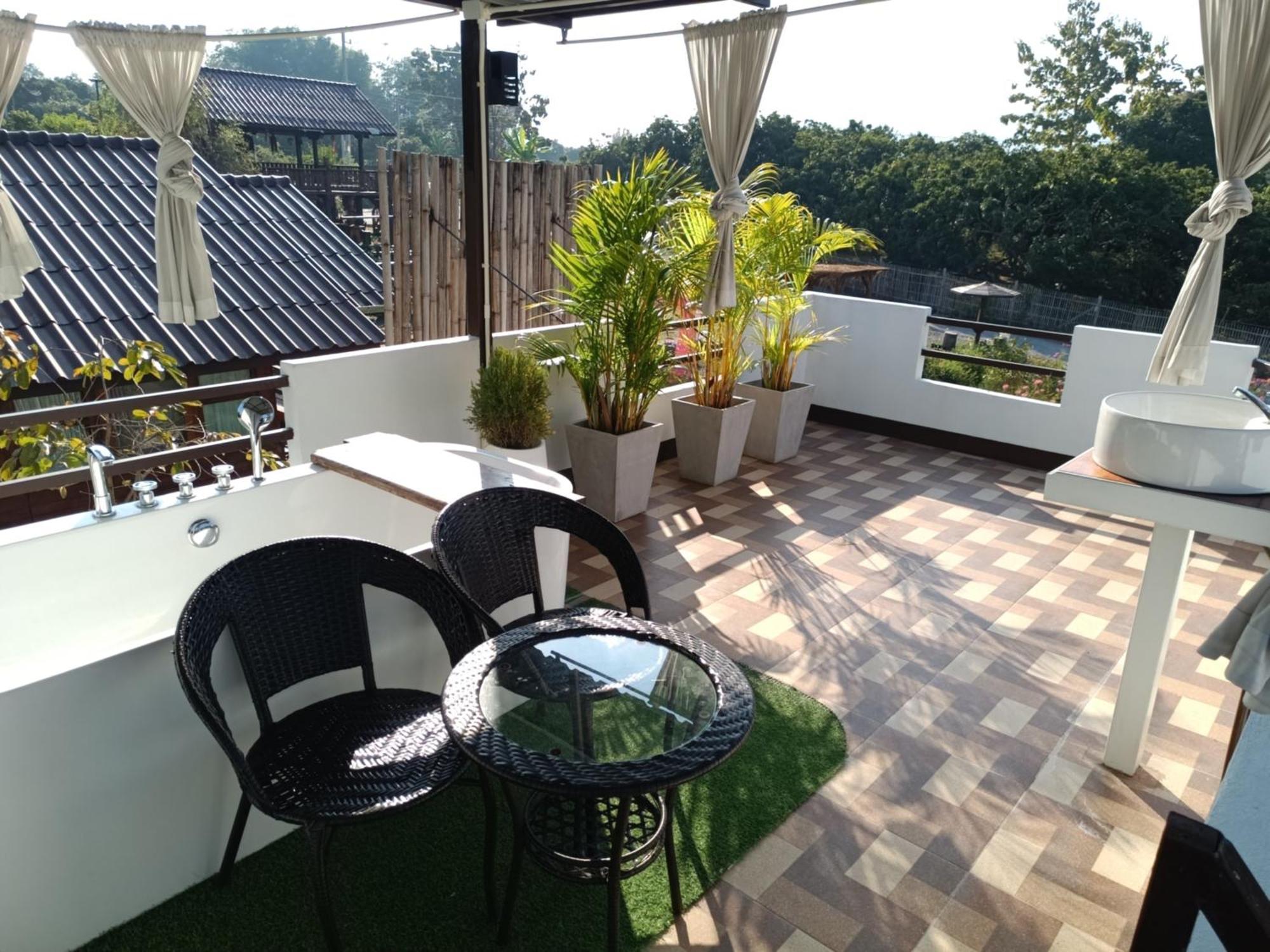 ม่วนใจ๋ปันสุข โฮมสเตย์แอนคาเฟ่ Muanjai Punsuk Homestay And Cafe Chom Thong Eksteriør billede